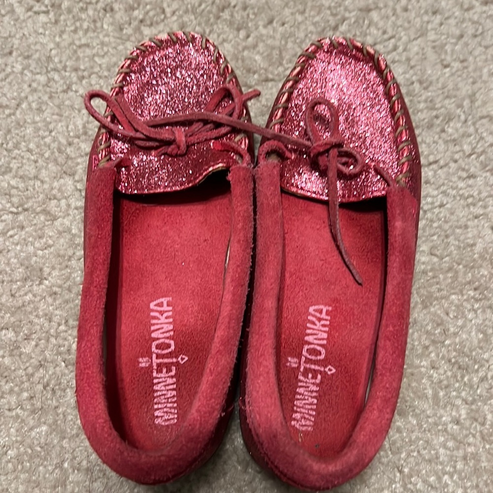 EUC Minnetonka Magenta Glitter Slippers💖💗💓